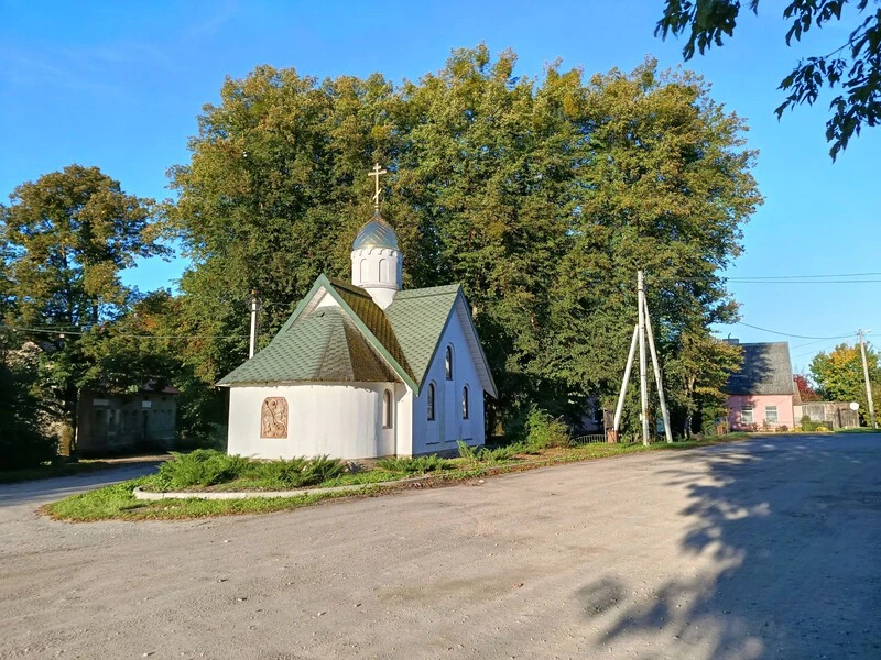 Часовня и сквер в центре Краснолесья, фото 3